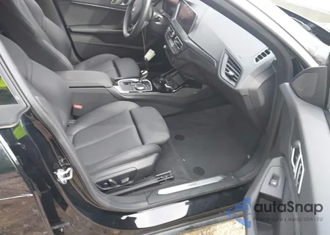 2022 BMW 228 Gran Coupe I xDrive из США, поврежденный, VIN WBA73AK04N7L28770